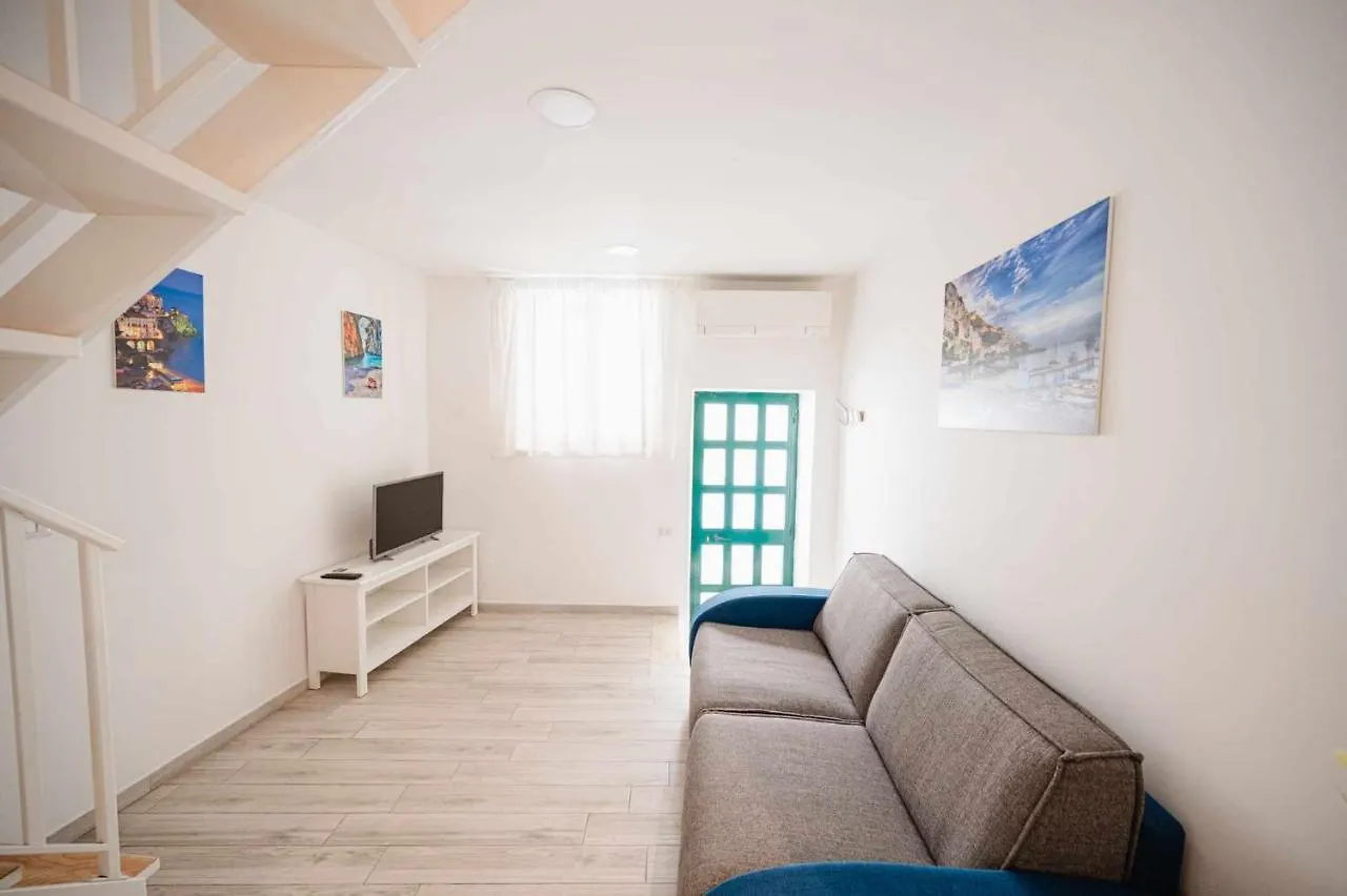 White Amalfi Centro Storico By Italianhost Apartamento Itália